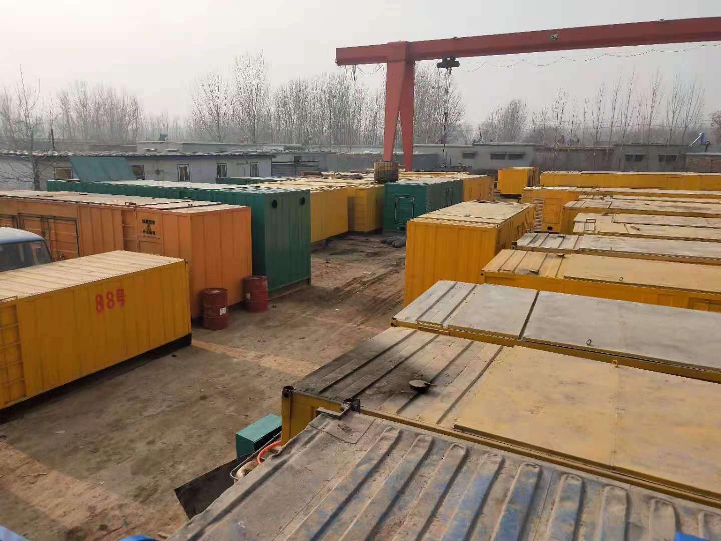 南平租赁发电机-灰尘、风沙对柴油发电机组造成哪些不良影响？